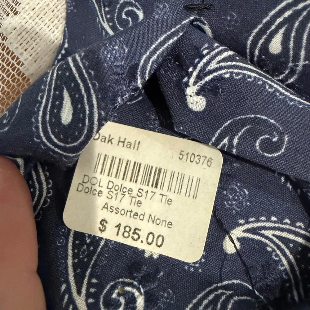 NWT Dolcepunta Necktie Mens OS‎ Navy Blue Excellent Paisley Eyelet Cotton Italy